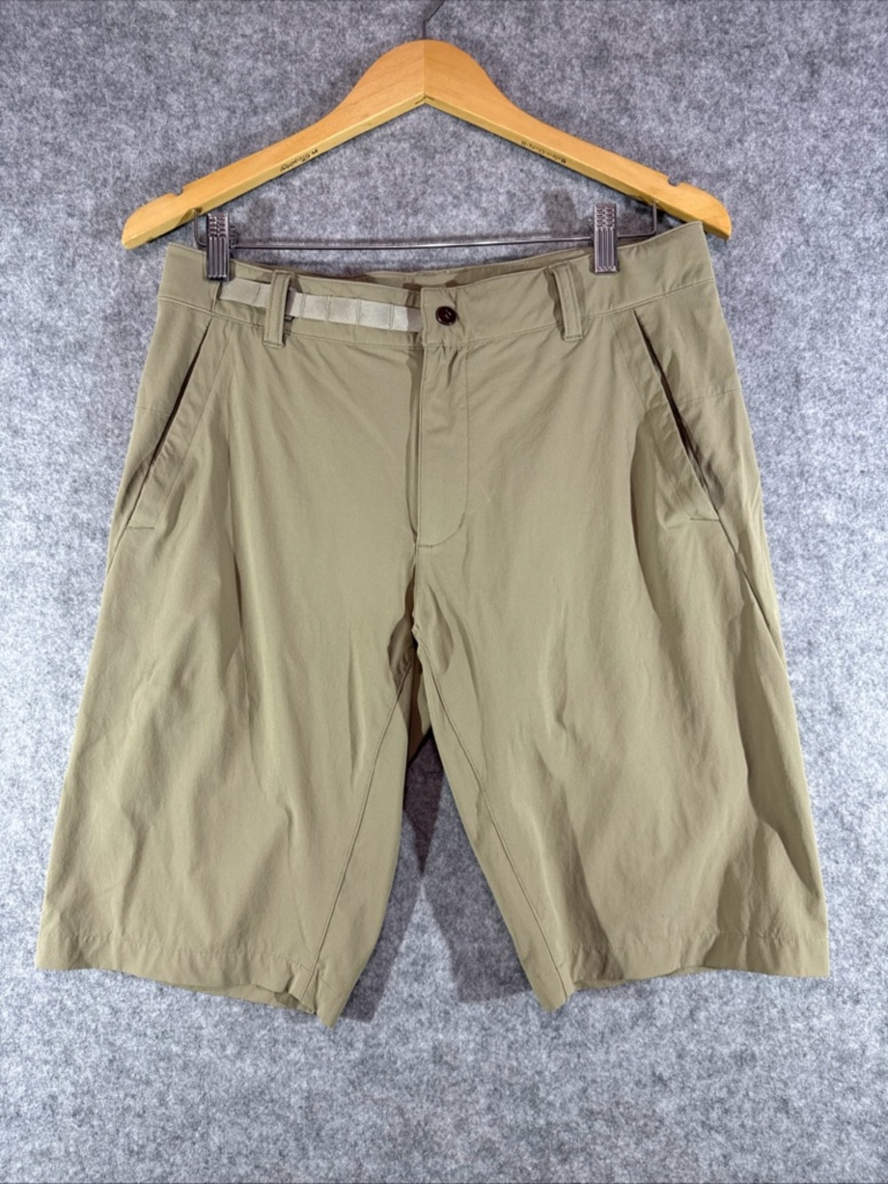 Black Diamond Shorts - Mens M 32 - Hiking Climbing Outdoor Belted Lightweight